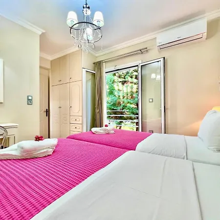 Torre Marina With Private Pool In By Dadovillas Nidhrion