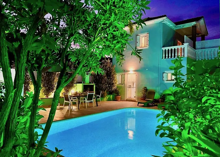 Willa Torre Marina With Private Pool In By Dadovillas