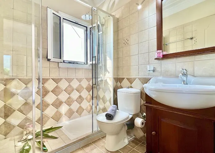 Torre Marina With Private Pool In By Dadovillas Nydri (Lefkada)